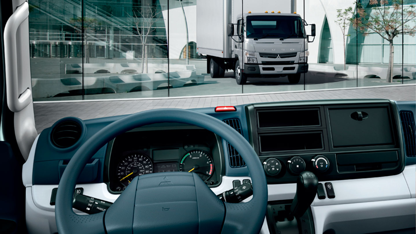 Кузовной ремонт грузовых автомобилей FUSO